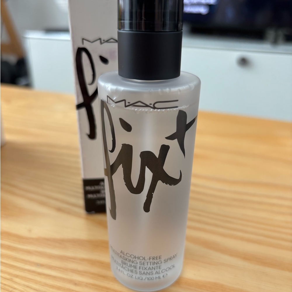 MAC Fix+ Setting Spray – Brand New, in Box